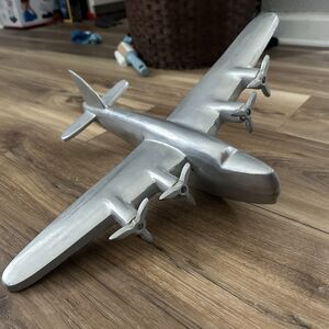 17.5" Large Vintage B-17 Flying Fortress Solid Aluminum Desktop Bomber Model